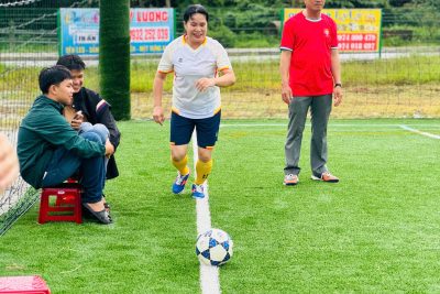 THCS MINH THẠNH TỔ CHỨC GIẢI BÓNG ĐÁ NỮ DÀNH CHO VIÊN CHỨC, NGƯỜI LAO ĐỘNG CHÀO MỪNG KỶ NIỆM 95 NĂM NGÀY THÀNH LẬP HỘI LIÊN HIỆP PHỤ NỮ VIỆT NAM (20/10/1930 – 20/10/2025)